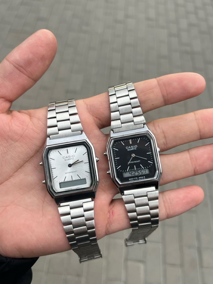 Casio AQ-230A: Silver Bracelet & White Dial
